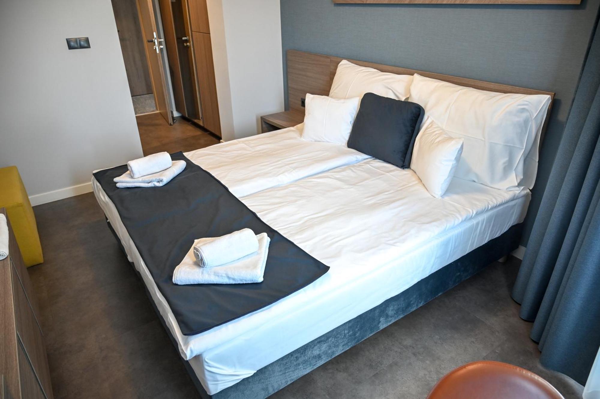 Nn Boutique Hotel 티자우이바로스 외부 사진